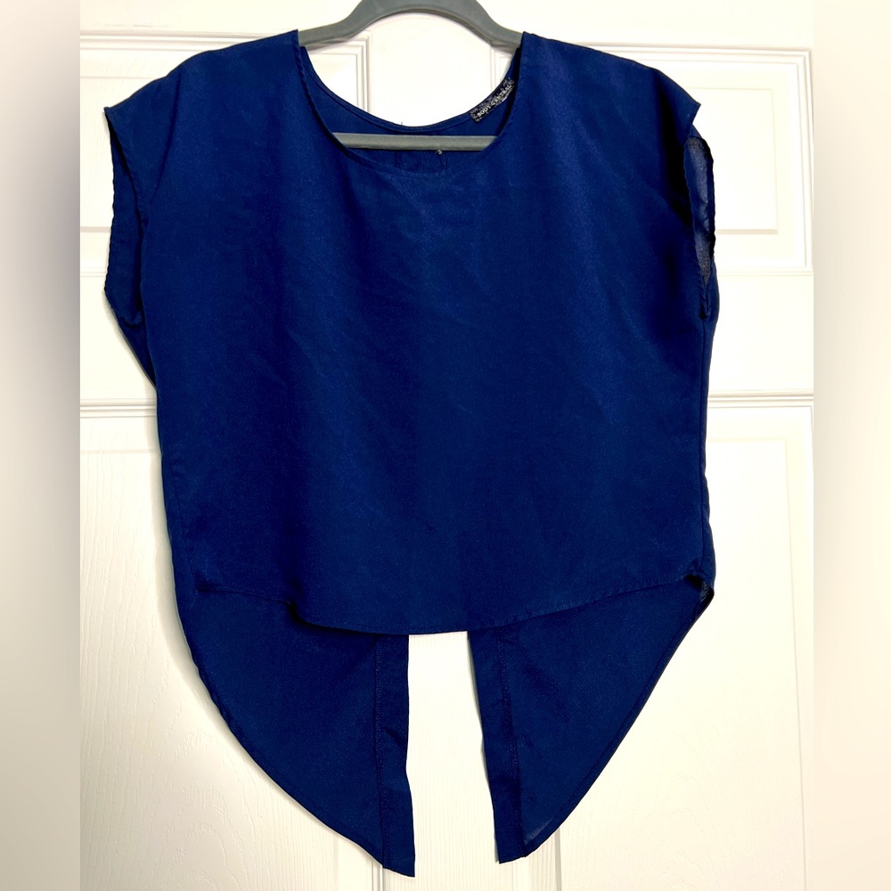 Body Central Open Back Shirt